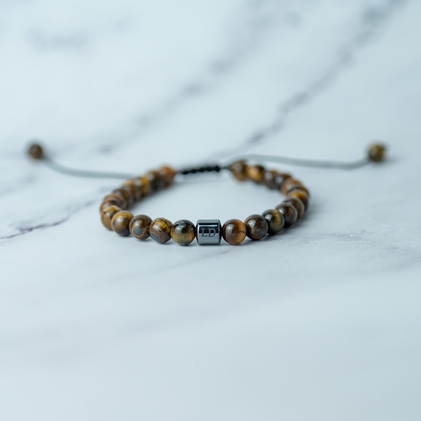 Braunes Tigeraugen-Armband von LUNADORE (6mm Steingröße)