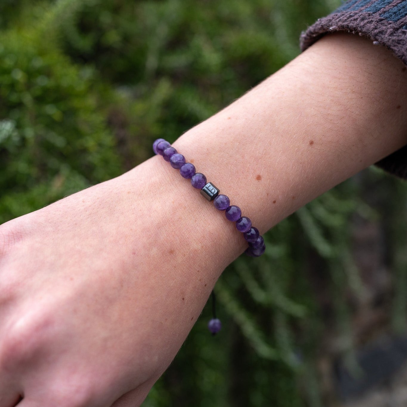 Amethyst-Armband von LUNADORE (6mm Steingröße)
